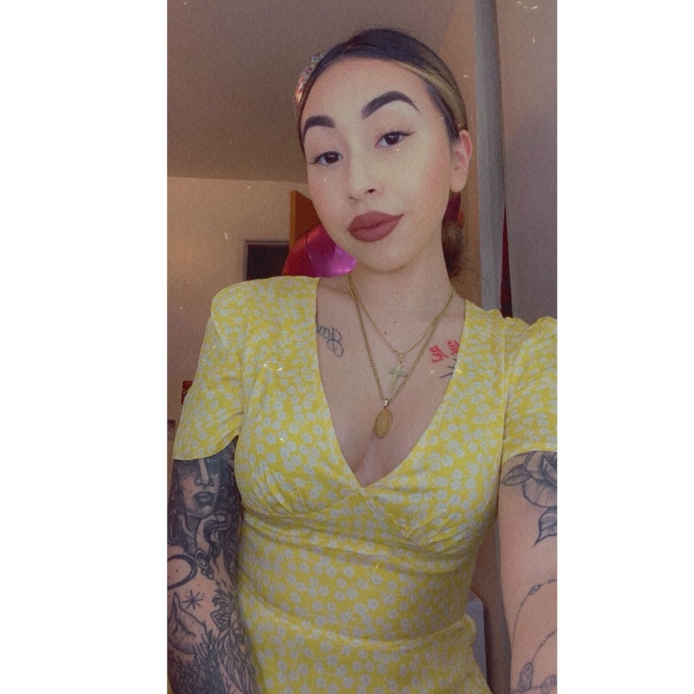 Meet your Posher, Carisma